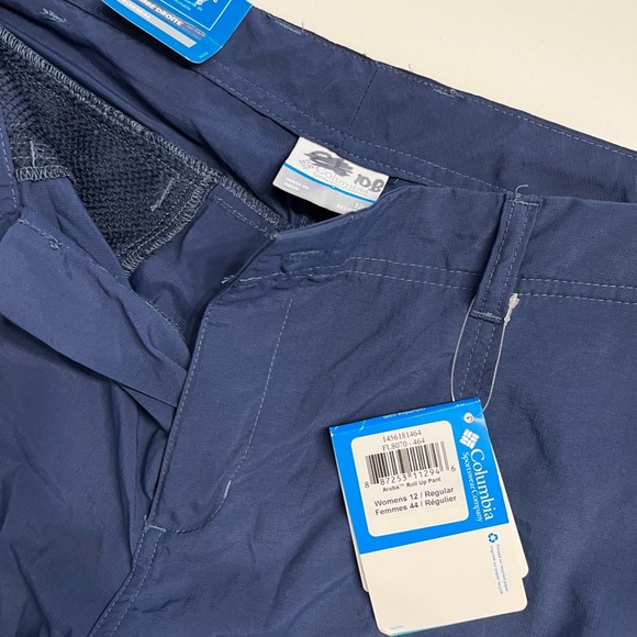 Women's PFG Aruba™ Roll Up Pants in Collegiate Navy Size 12 - Picture 9 of 12